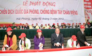 กระทรวงสาธารณสุขเวียดนามเปิดการรณรงค์ปราบปรามและป้องกันโรคมือเท้าปาก